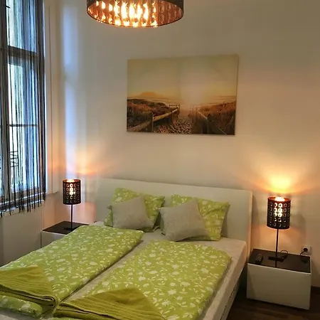 Apartamento Gozsdu Entertainment District Budapeste